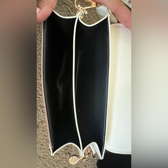 Fashion Purse - Picture 7 of 8